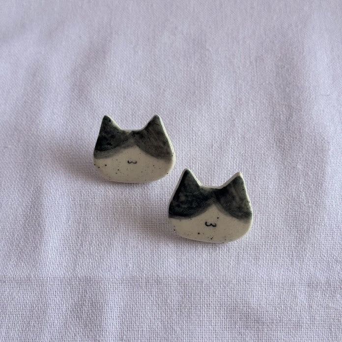 Ceramic Cat Pin