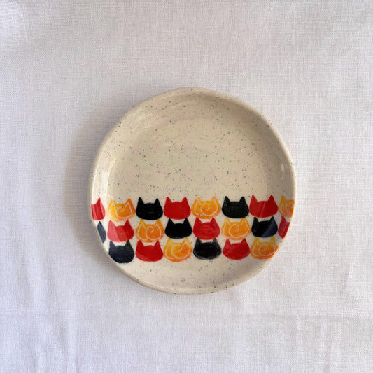 MeowraRed Plate